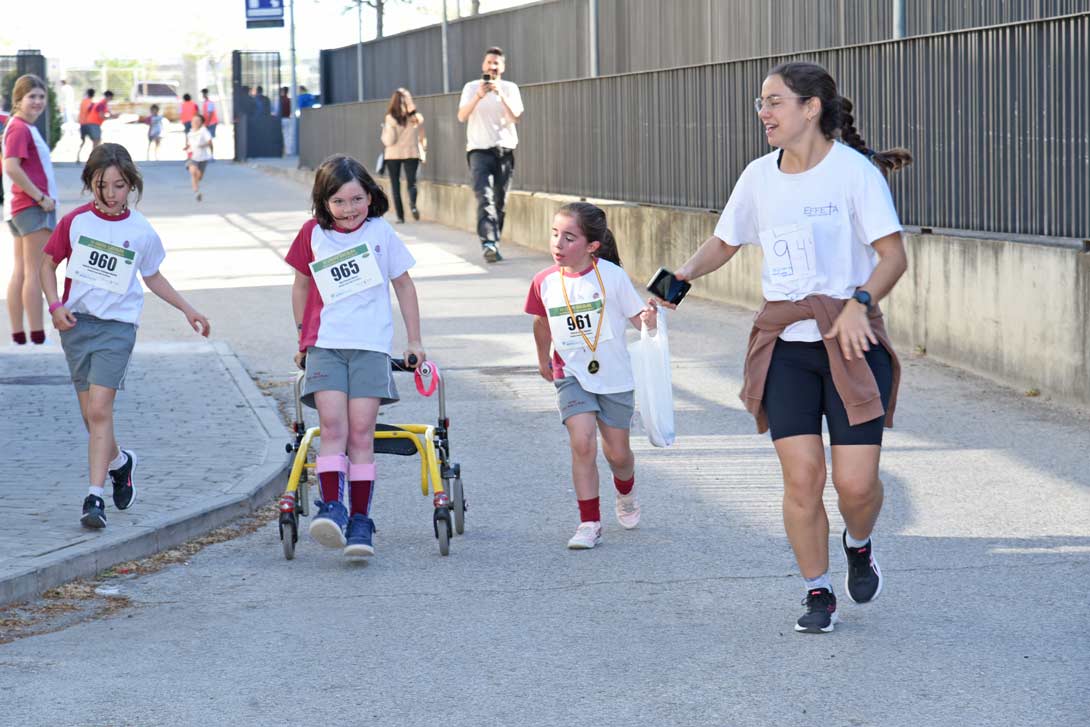 VI Cross Escolar por la Inclusión Montecarmelo, Madrid. Colegio Santa María la Blanca Carrera