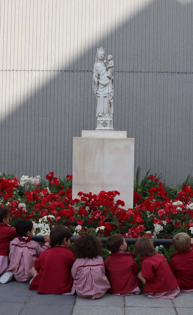 Himno a Santa María La Blanca