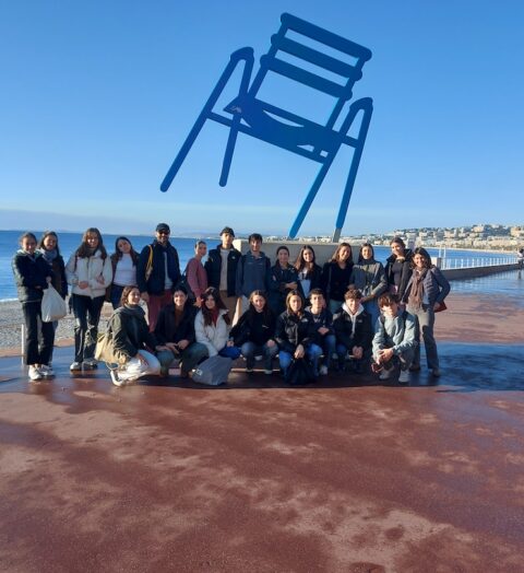 La chaise bleue, Promenade des anglais