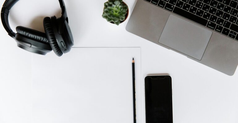 pexels-pnw-prod-8251146