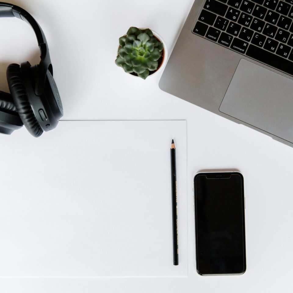 pexels-pnw-prod-8251146